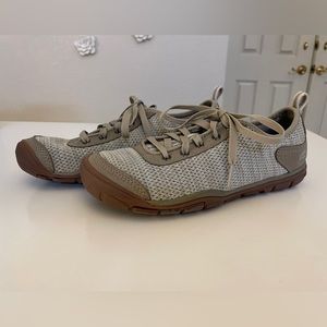 Keen Hush Knit CNX  Outdoor Contour Arch Walking Shoes Womens Size 6.5 Taupe